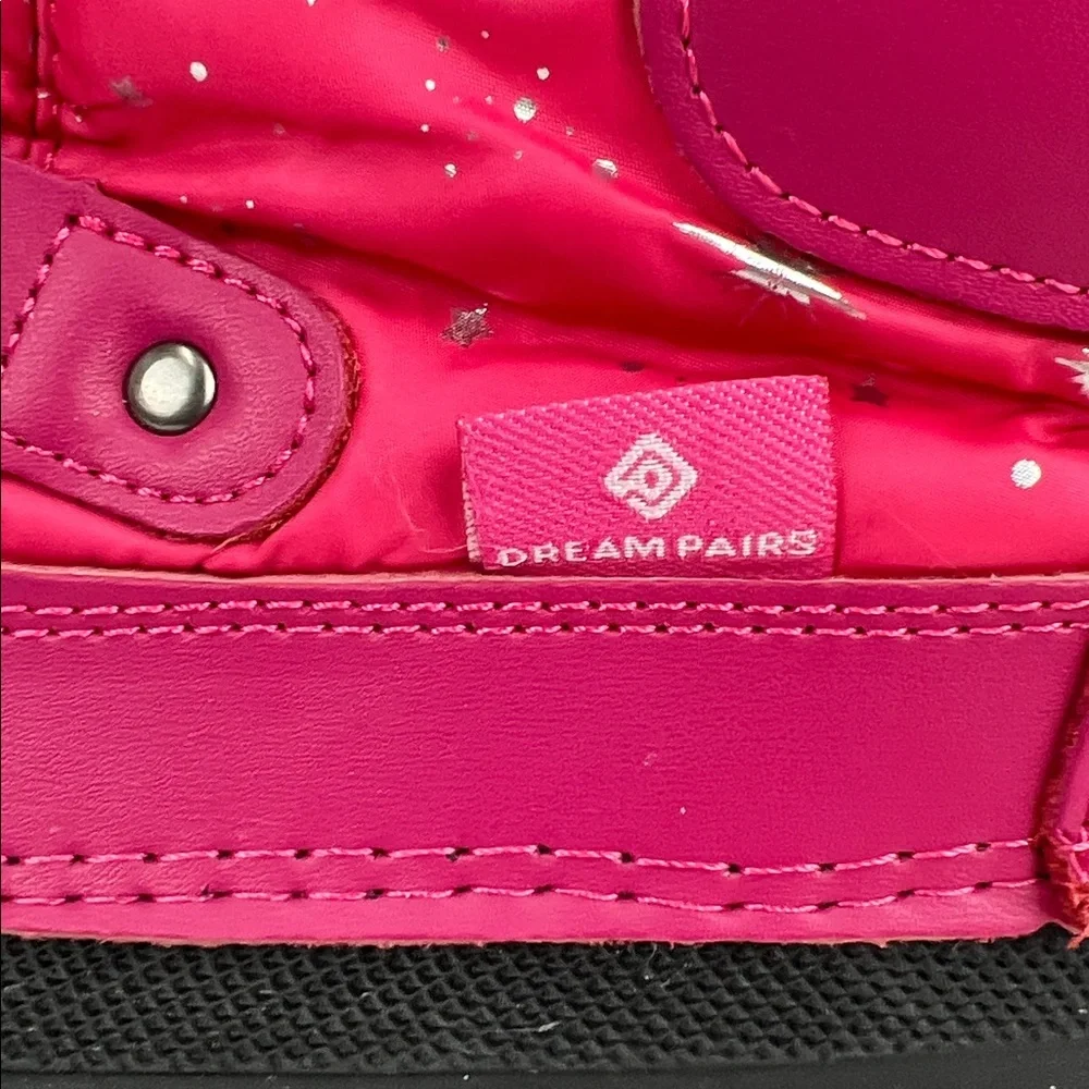 Girl’s Snow Boots - US Size 2 - Pink - Faux Fur white - Black waterproof soles - Picture 5 of 11